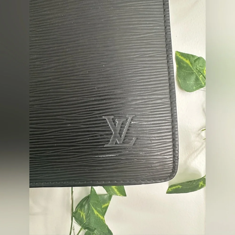 Louis Vuitton lv epi